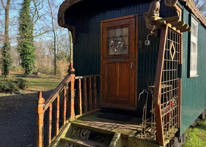 Autentieke Pipowagen Bijzonder Buitenaf Met Jacuzzi En Finse Sauna * Vragender