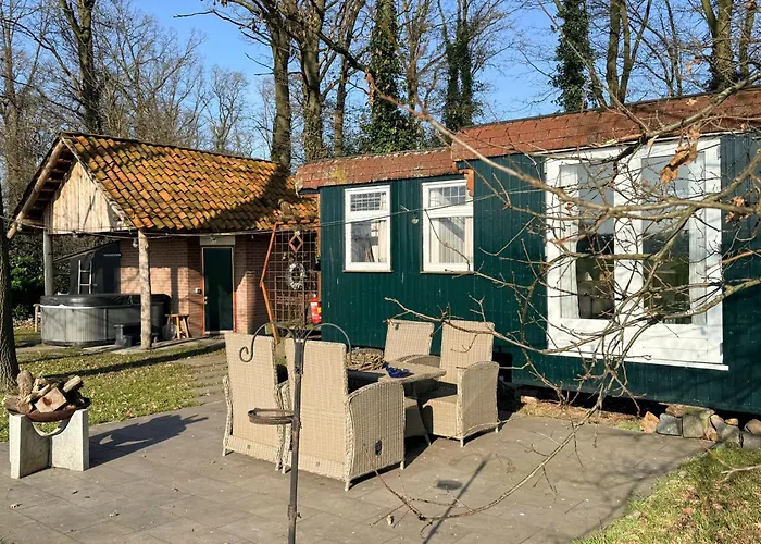 Autentieke Pipowagen Bijzonder Buitenaf Met Jacuzzi En Finse Sauna * Vragender